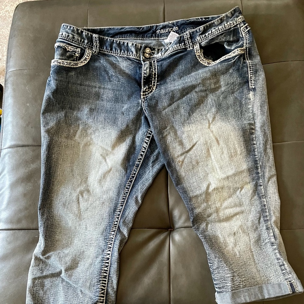 Maurices Denim Capris, 22
